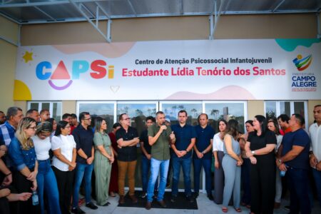 Em Luziápolis Prefeito Nicolas Pereira inaugurou o CAPSi e a pavimentação da Rua Francisco Marques