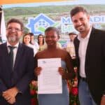 TJAL entrega cerca de 30 títulos de propriedade a famílias em Belo Monte