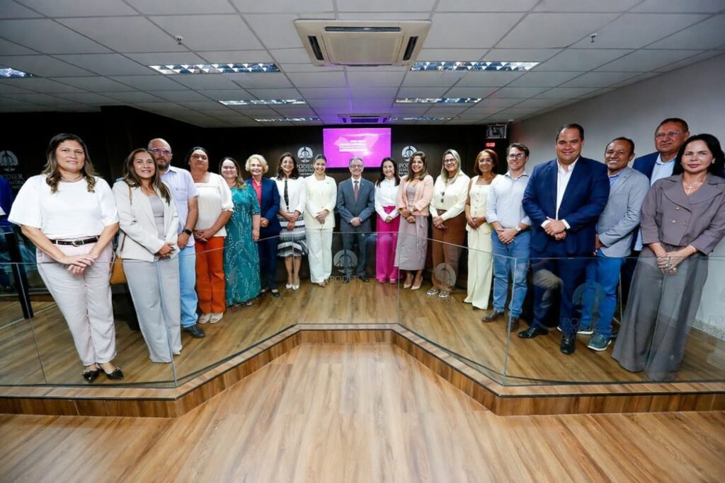 TJAL firma cooperação com 13 prefeituras para implantar o programa Rede Forte, Mulher Protegida