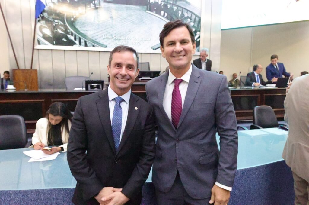 Marcelo Beltrão prestigia eleição de Bruno Toledo ao TCE e destaca trajetória do deputado