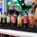 Degustação de cachaça - Foto: Célio Júnior